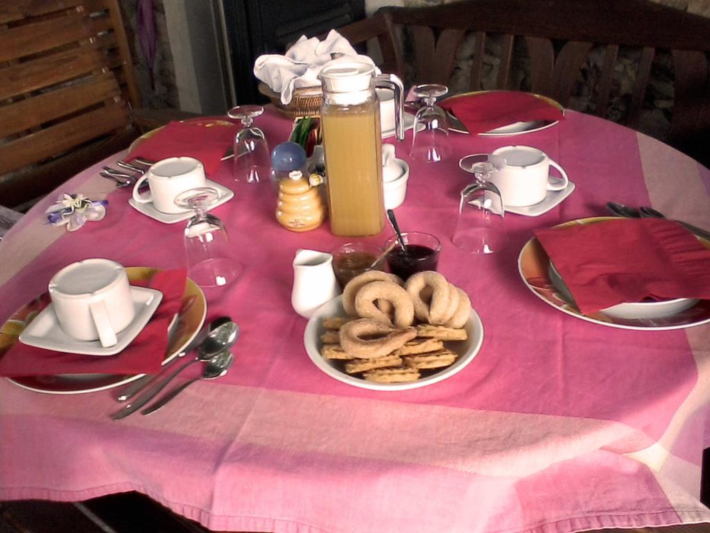 Il Glicine Bed & Breakfast Zimone Ngoại thất bức ảnh