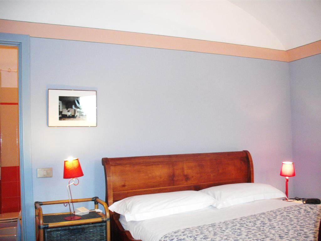Il Glicine Bed & Breakfast Zimone Ngoại thất bức ảnh