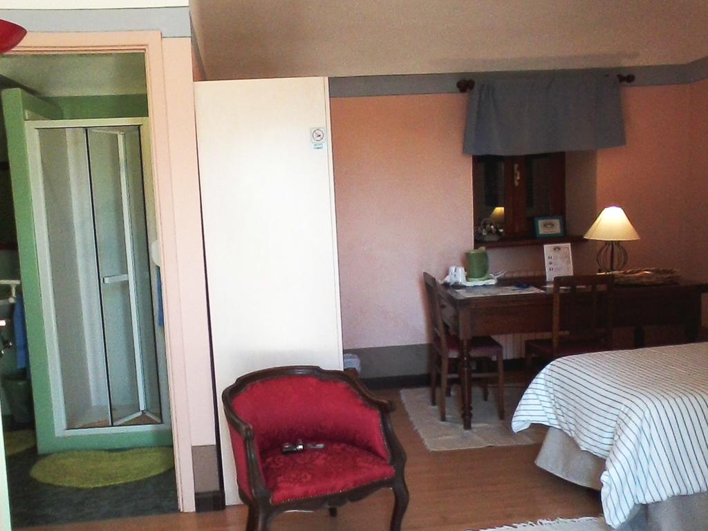 Il Glicine Bed & Breakfast Zimone Ngoại thất bức ảnh