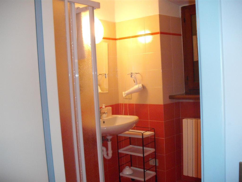 Il Glicine Bed & Breakfast Zimone Ngoại thất bức ảnh