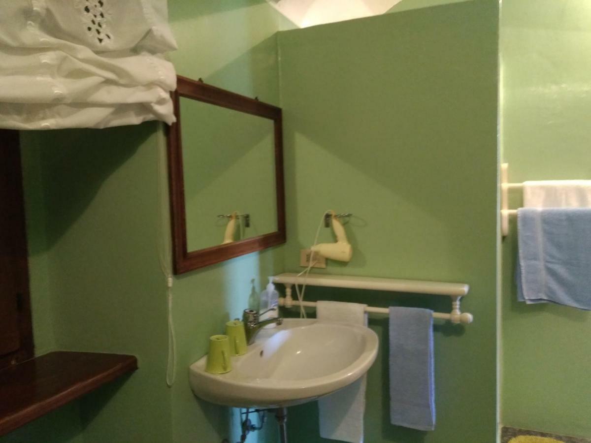 Il Glicine Bed & Breakfast Zimone Ngoại thất bức ảnh